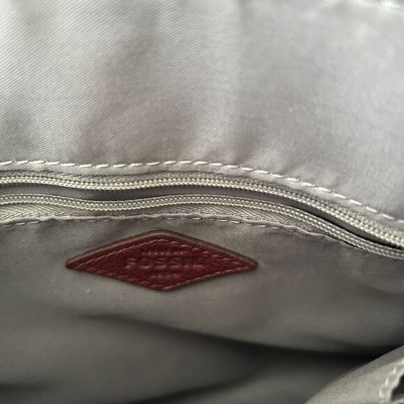 Fossil Large Crossbody Bag - Picture 2 of 5